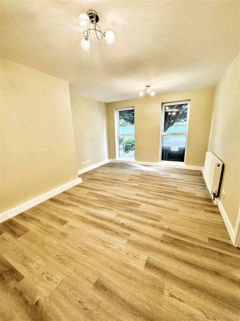 Lounge.jpg