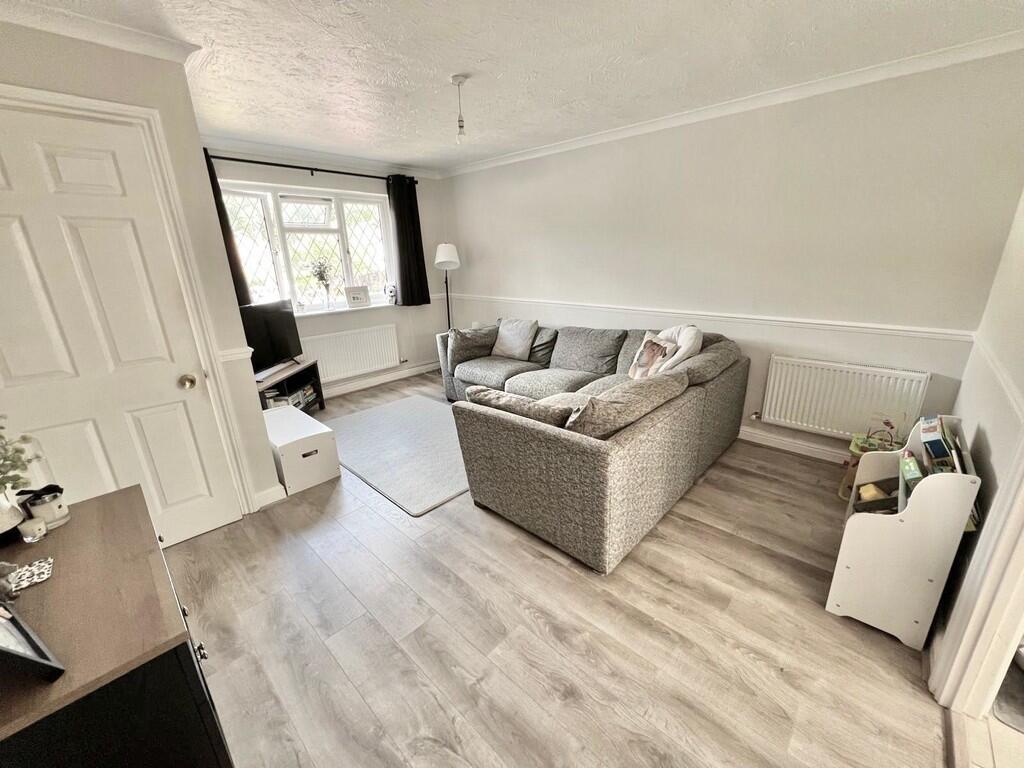 IMG-20250623-WA00...