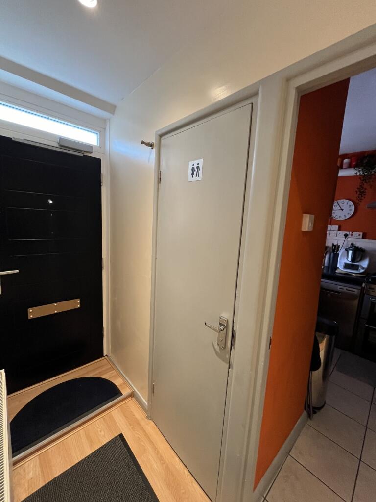 E8db1fa12acb00a0b924282648a6b6468c03d4f7_thmb_lg