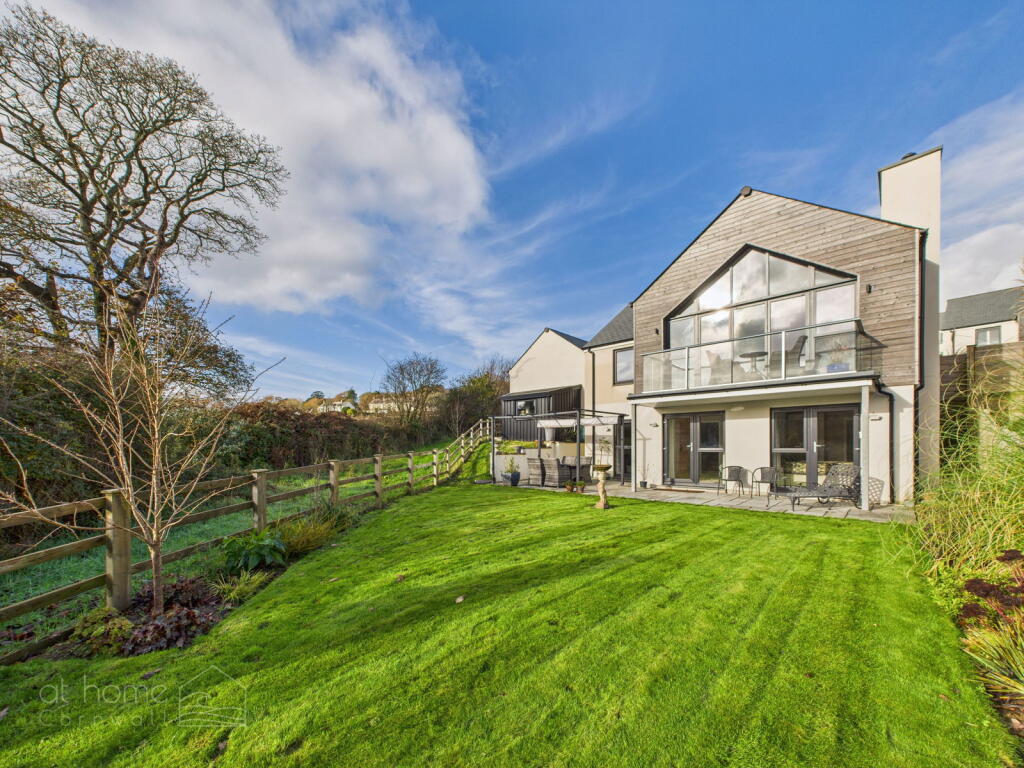 Mellingey Valley, Perranwell Station, Truro, TR3 - Luxury Living With Breathtaking Rural Views!