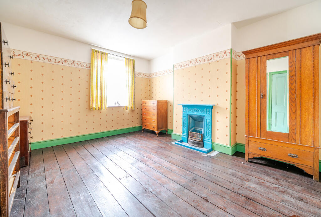 1372392-13-68f8dd...