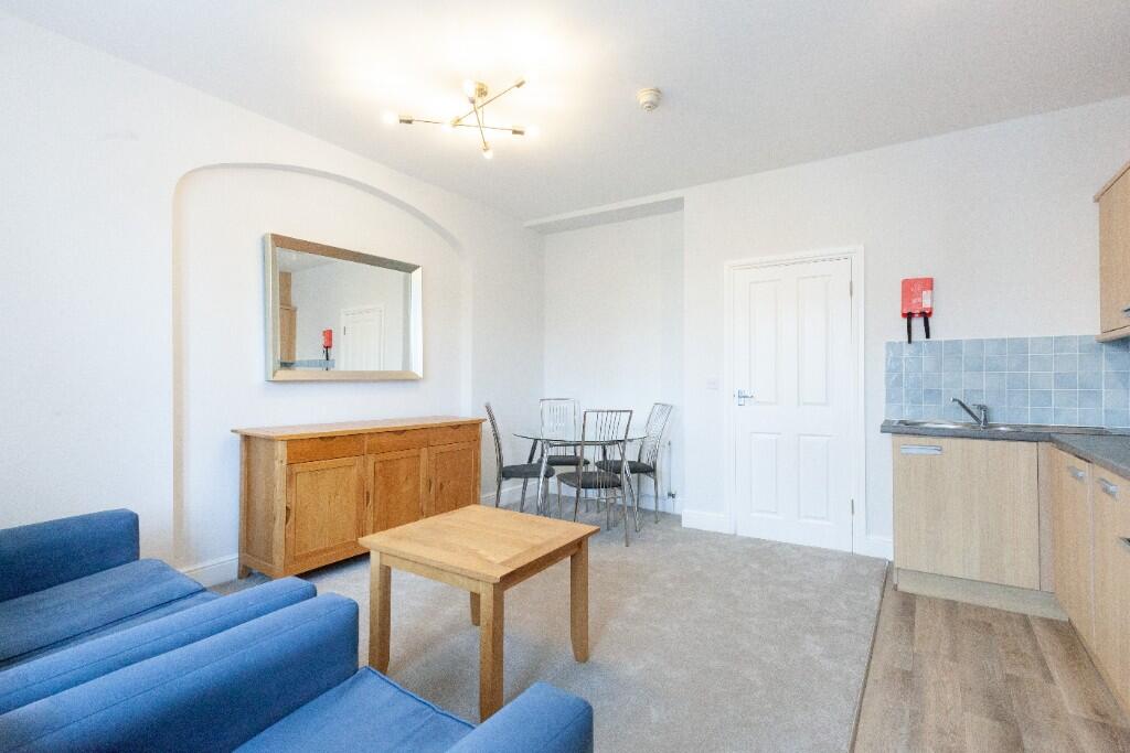 Kitchen/living area