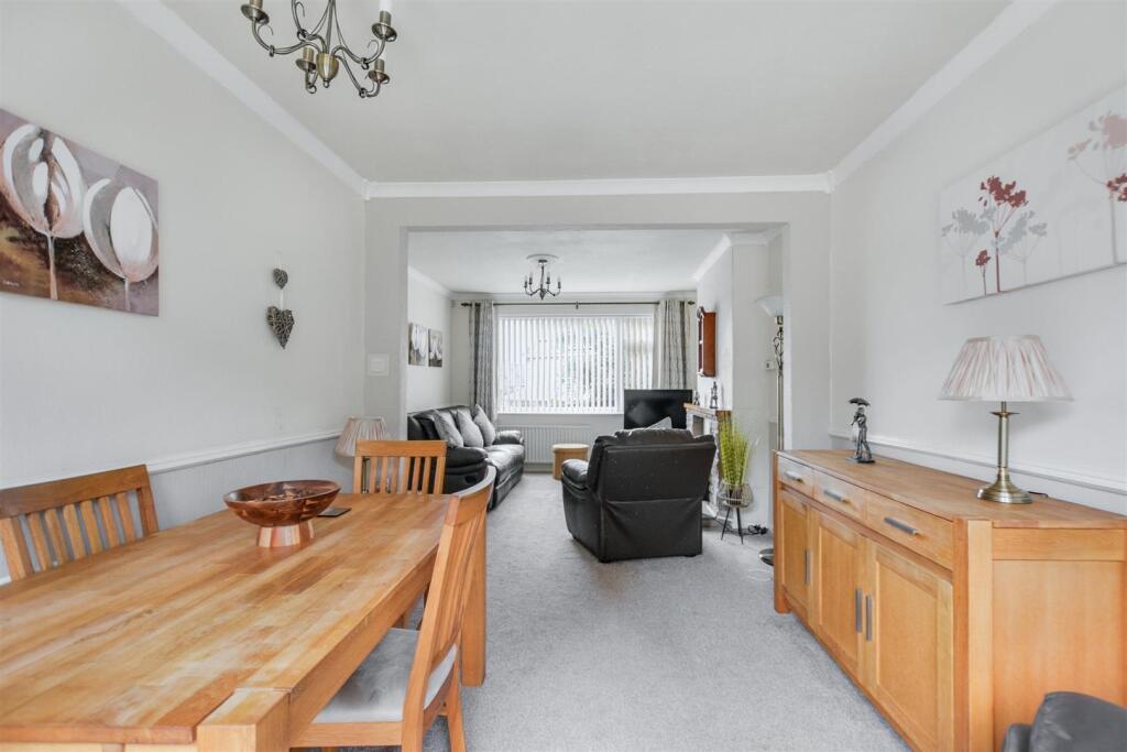 Dining Room_2.jpeg