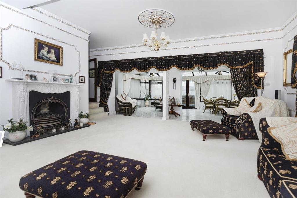 MansfieldHouse (39).jpg