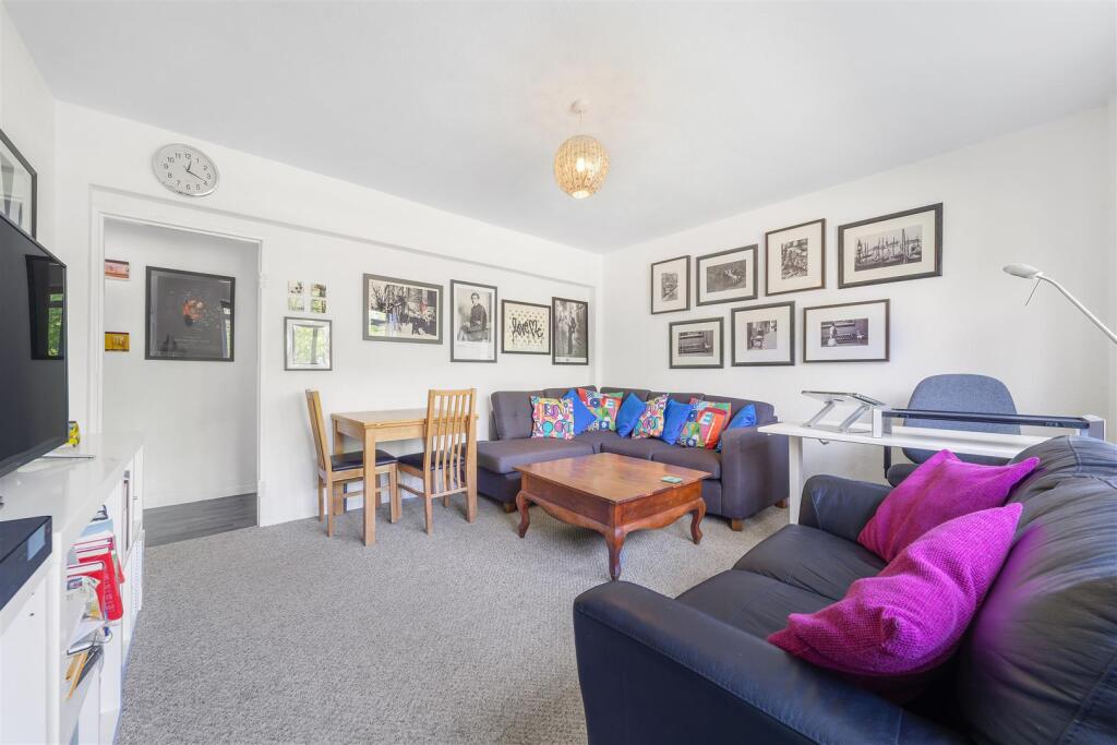 37 Wheathill House-3.jpg