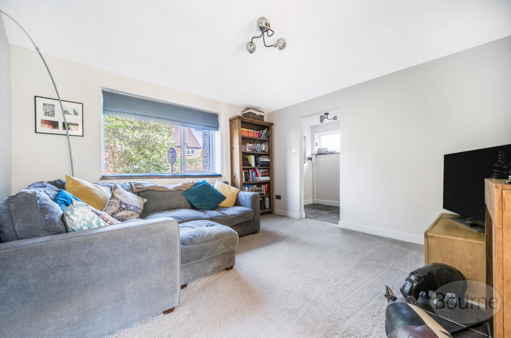 a27f5f84-6f9c-441...