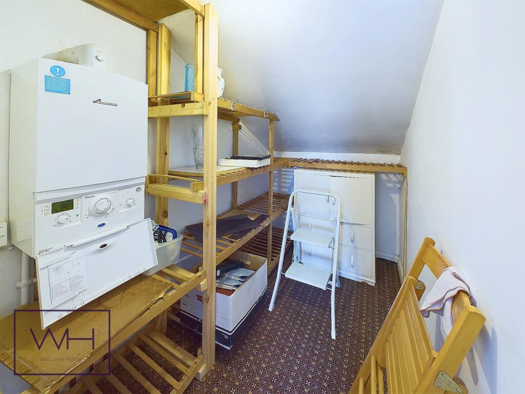 CAM03785G0-PR0052-ST