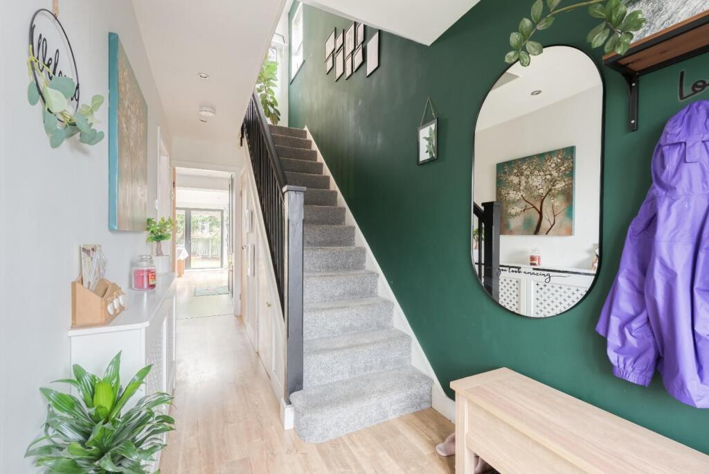 4SaxtonClose(Interior)-17.jpg
