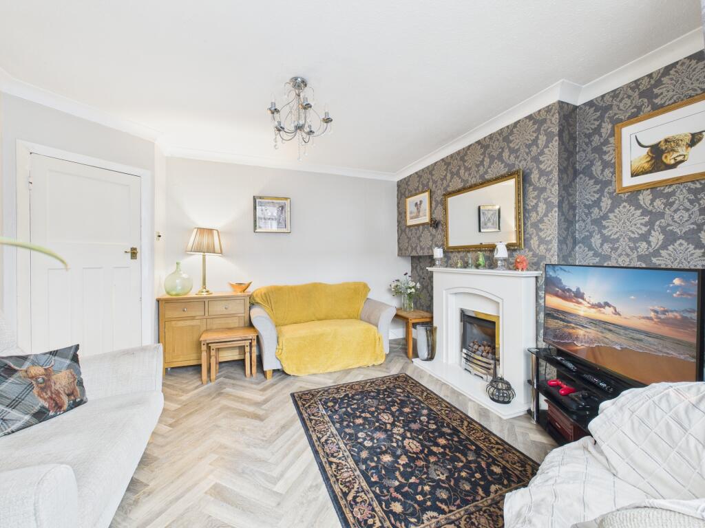 CAM05192G0-PR0158-STILL002