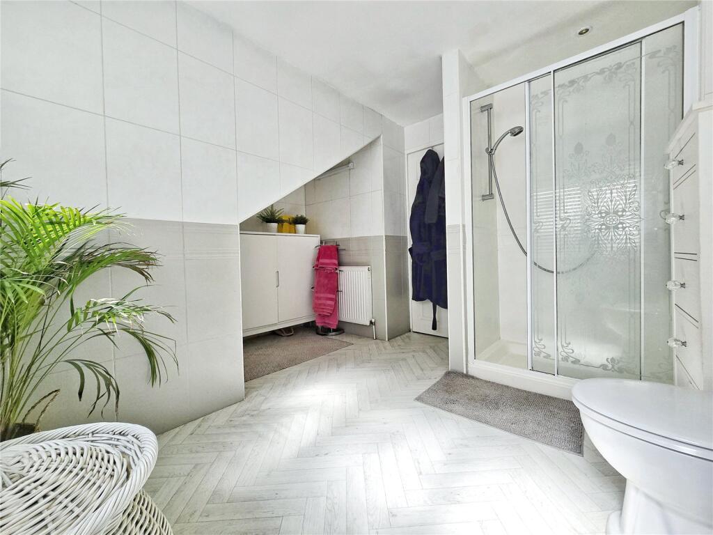 En-Suite Shower Room