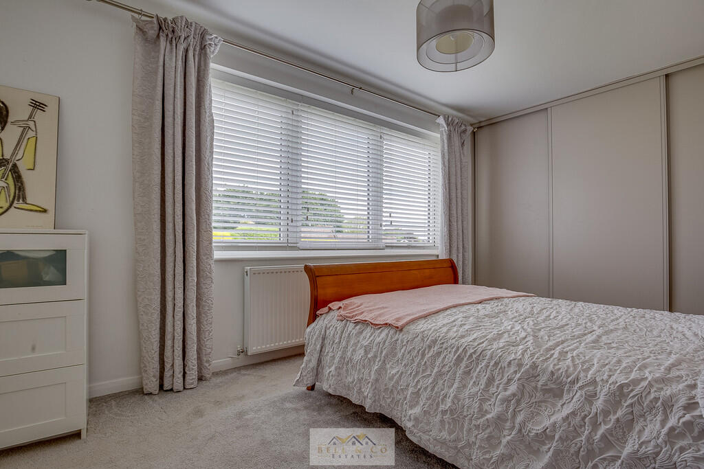 Bedroom 2.2