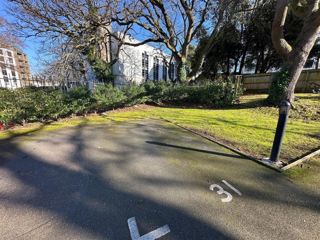 parking.jpg