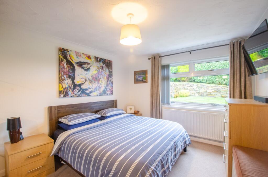 18 Lanhydrock View TPS Bodmin 01208 74182-07