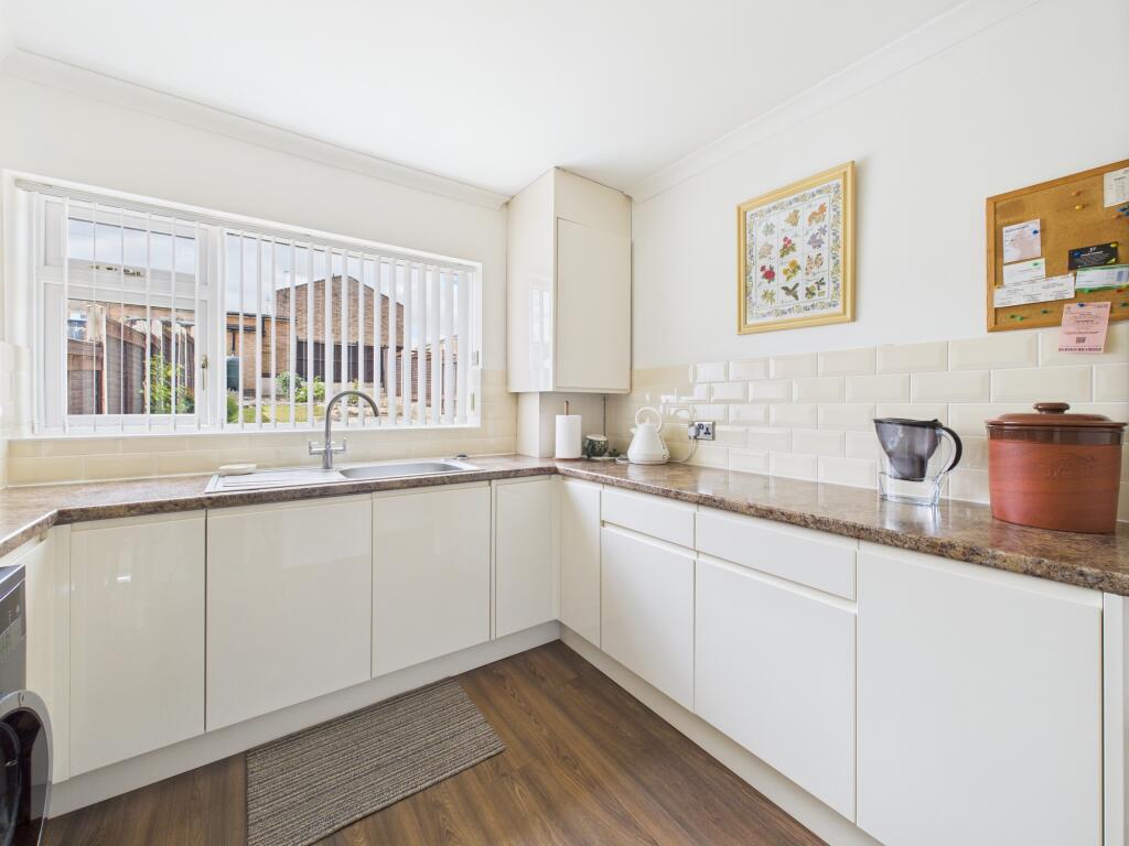 CAM05192G0-PR0109-STILL002