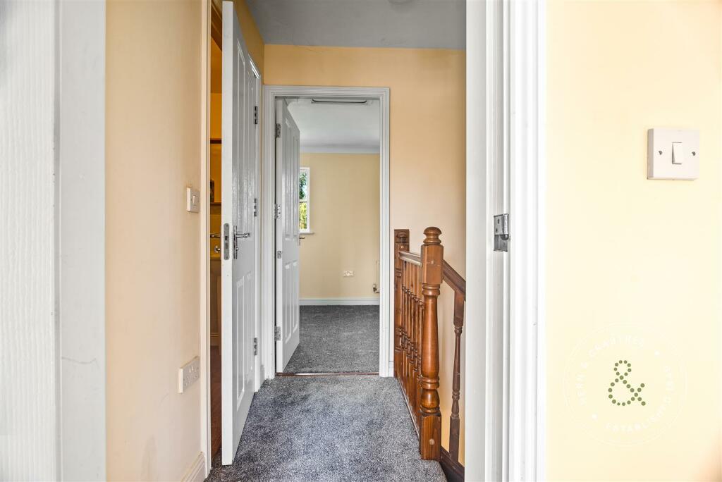 Pheonix Way, Heath (19).jpg