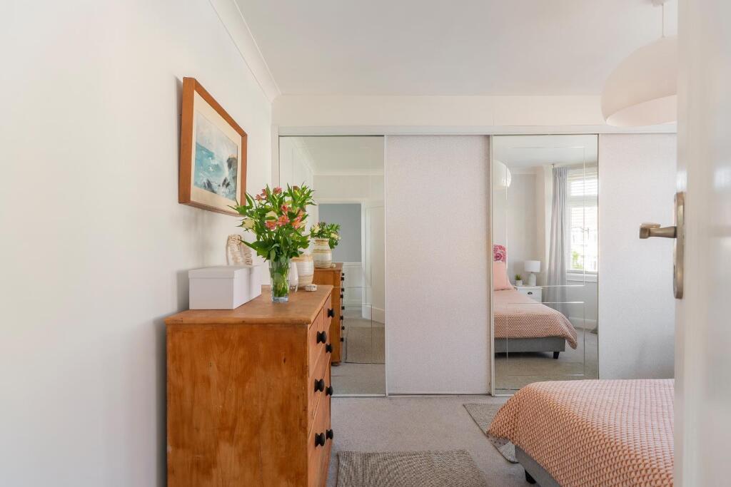 4S4RKE - Bedroom D.jpg