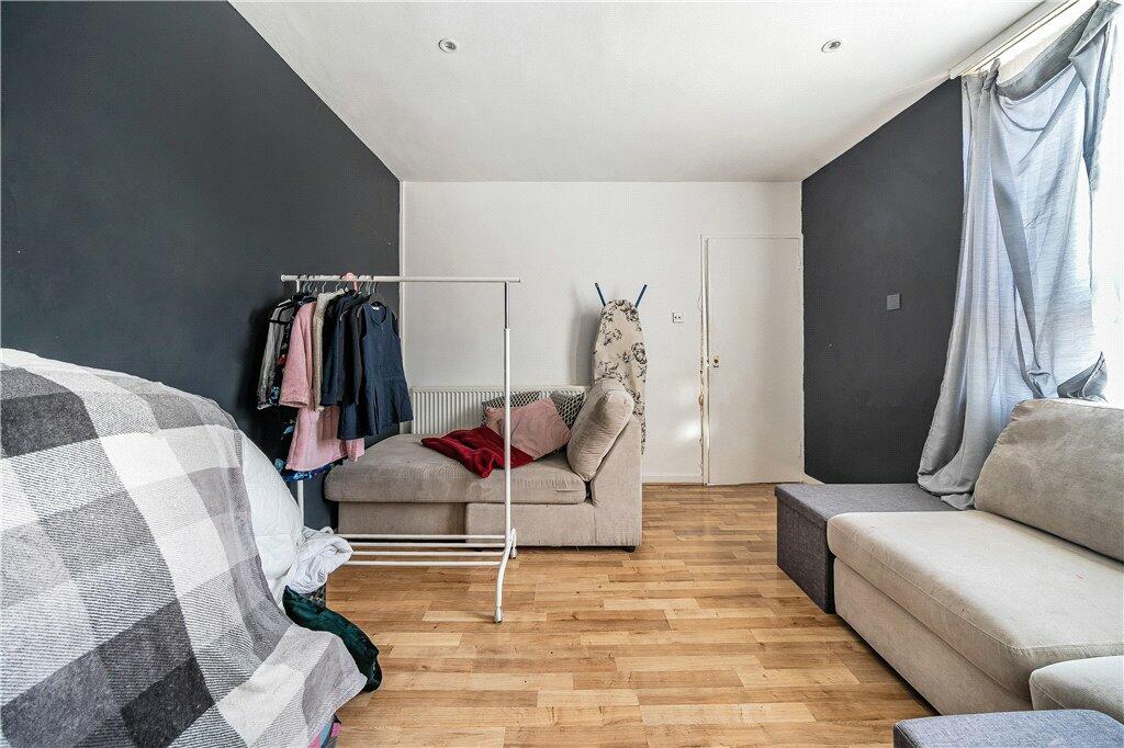 Bedroom/Reception
