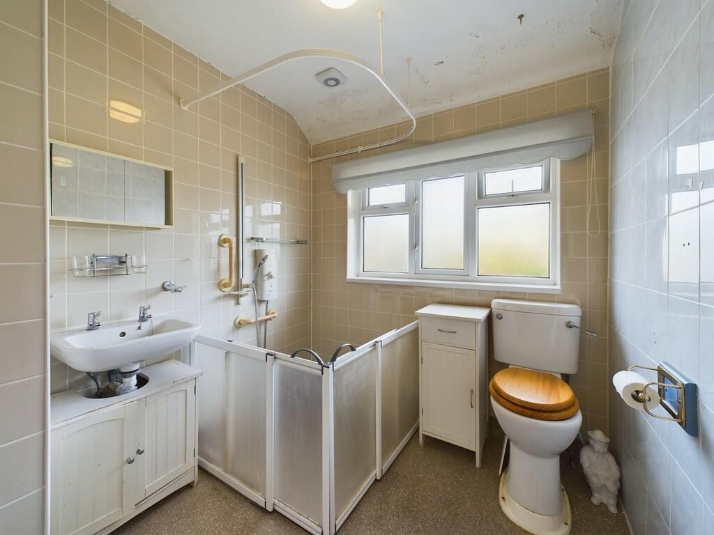 CAM02089G0-PR0230...