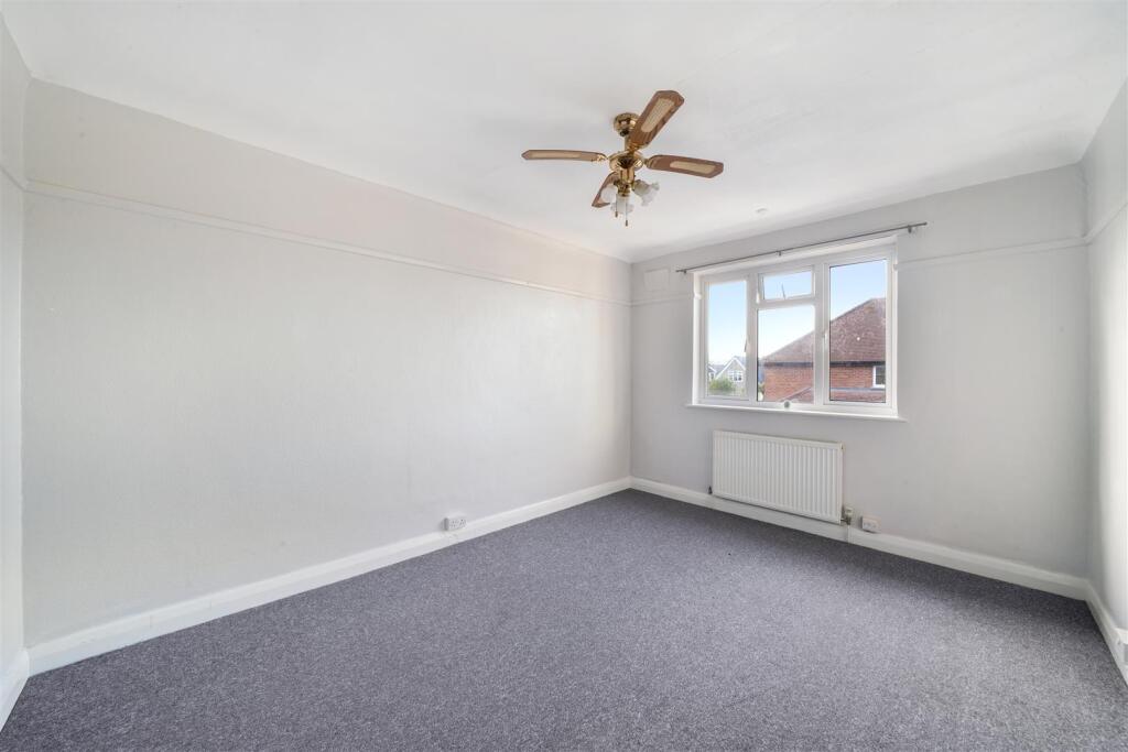 8 Preston Court, York Road - mSPVDHOfLj5KmU13906P.