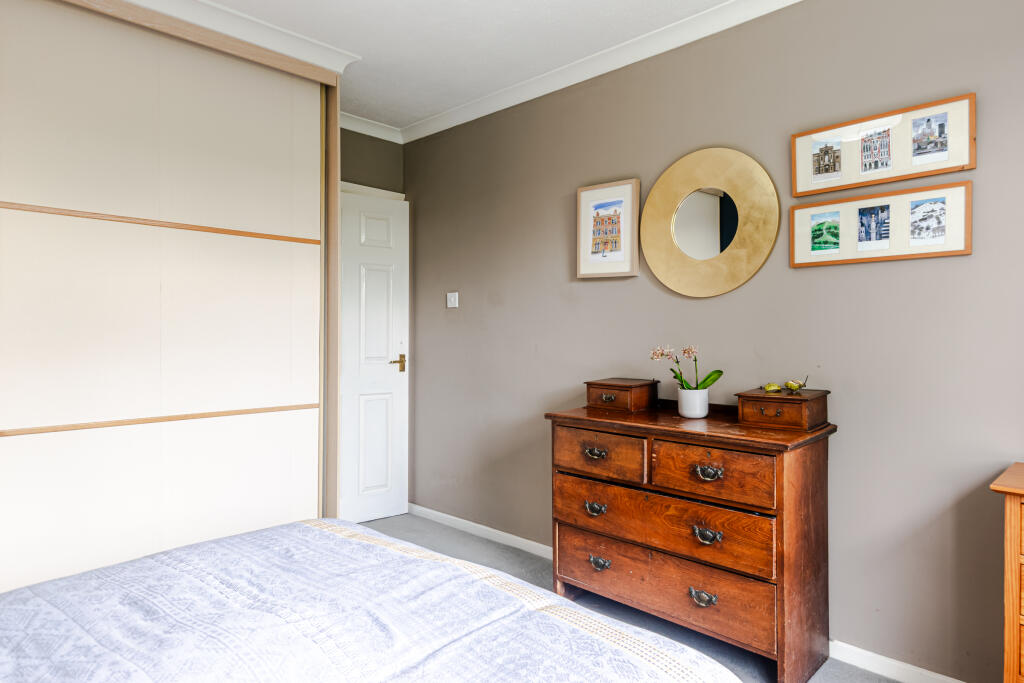 bedroom1b