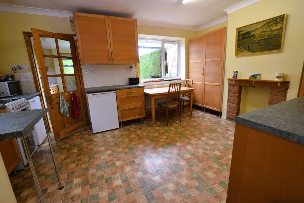 Kitchen / Dining Room