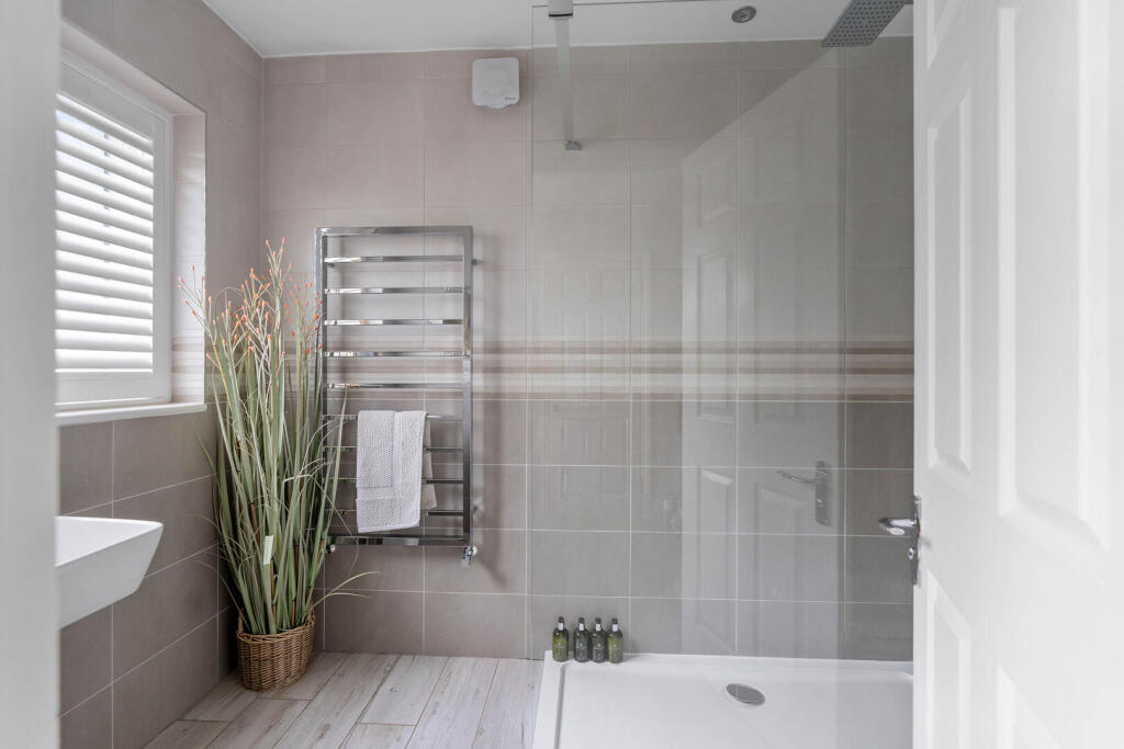 Downstairs Bathroom