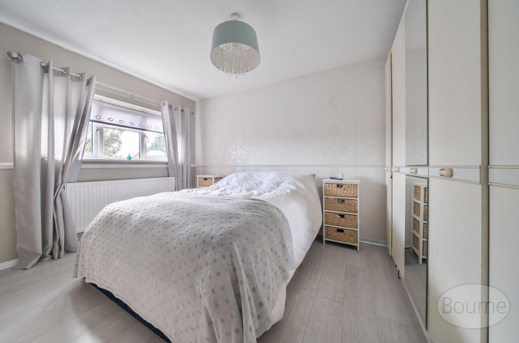 1a6b577c-cca3-47e...