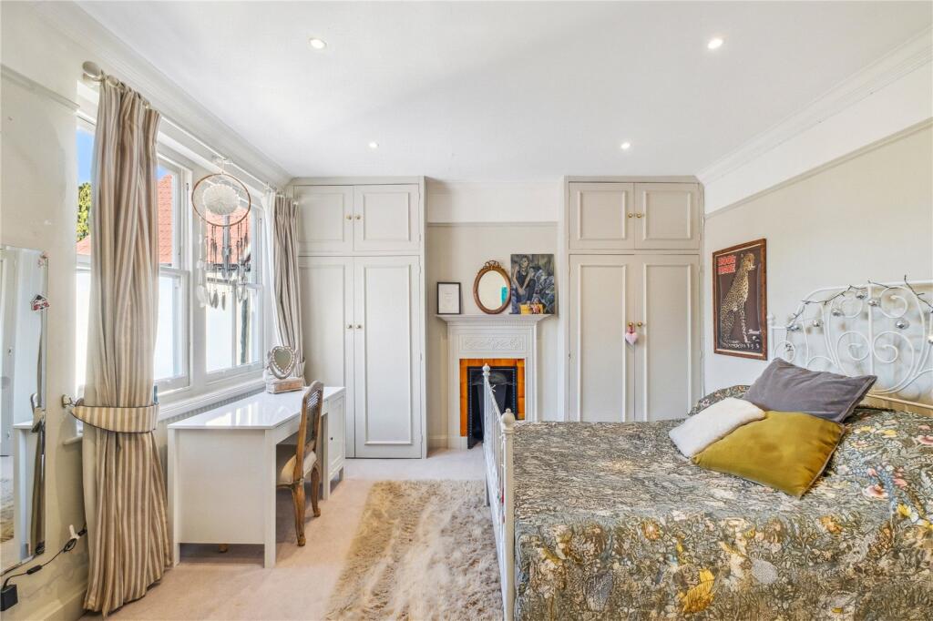 Principal Bedroom