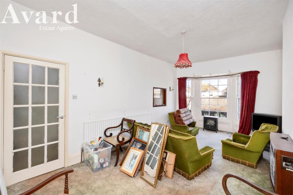 Sudeley Place 14, Flat 4-004.JPG
