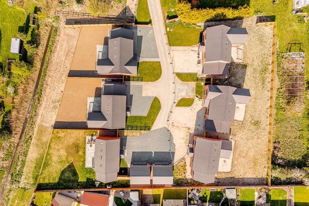 Bernhards Close, Town Dam Lane Development (Doning