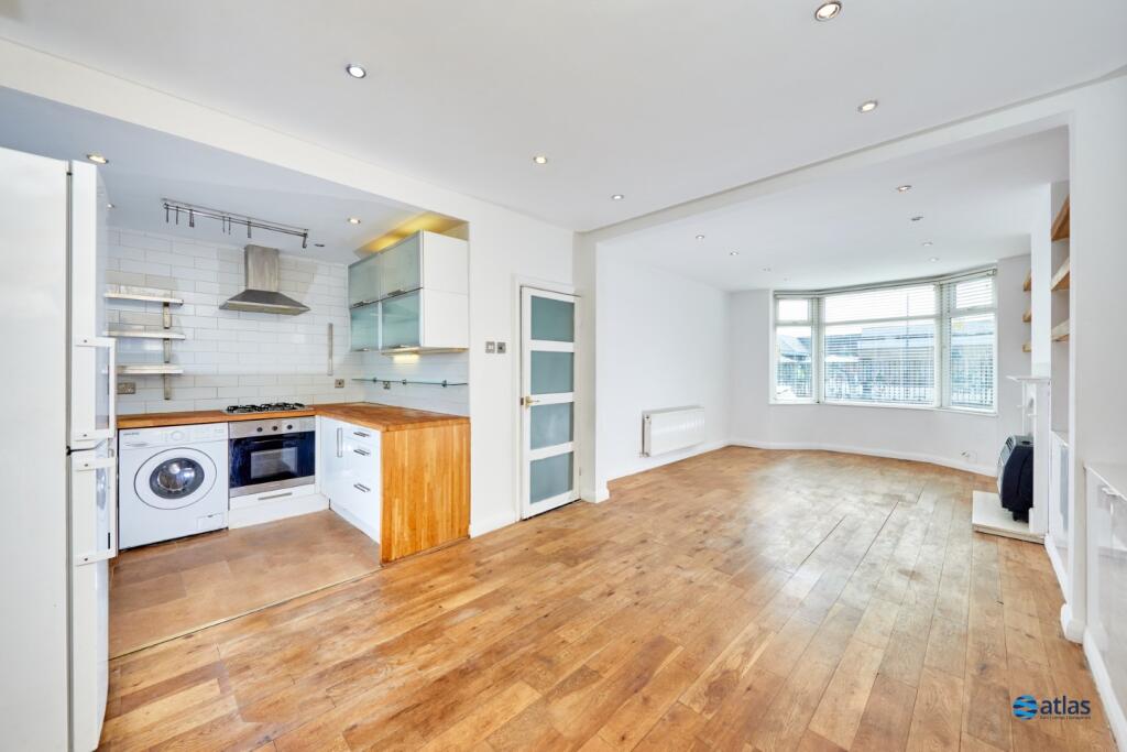 Open Plan Kitchen/Living Area