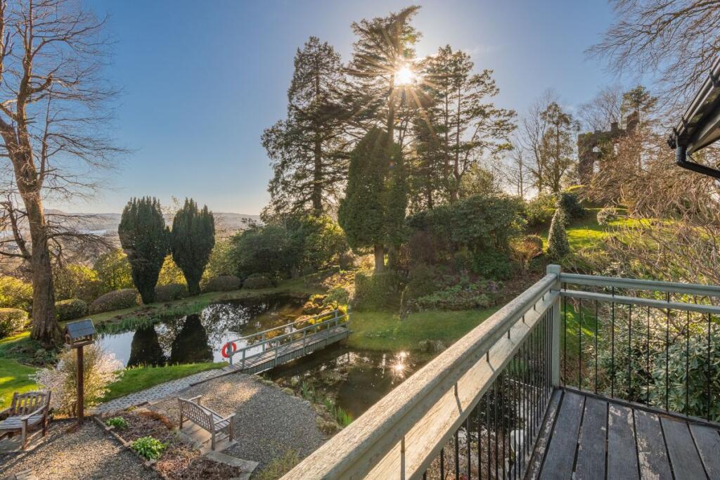 The Cottage - Balcony