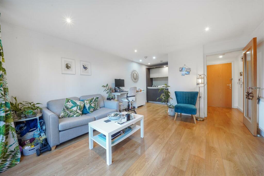 Flat 12, Pryce House - vwEyLFCo6CE4LJVRT5ls.jpg