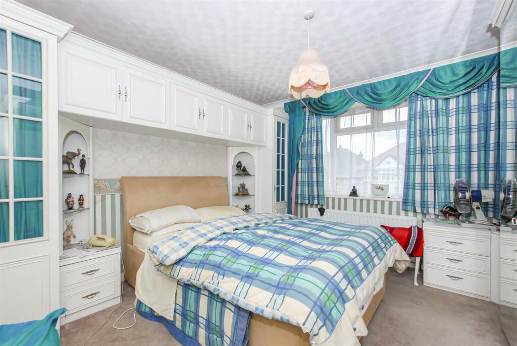 Main bedroom