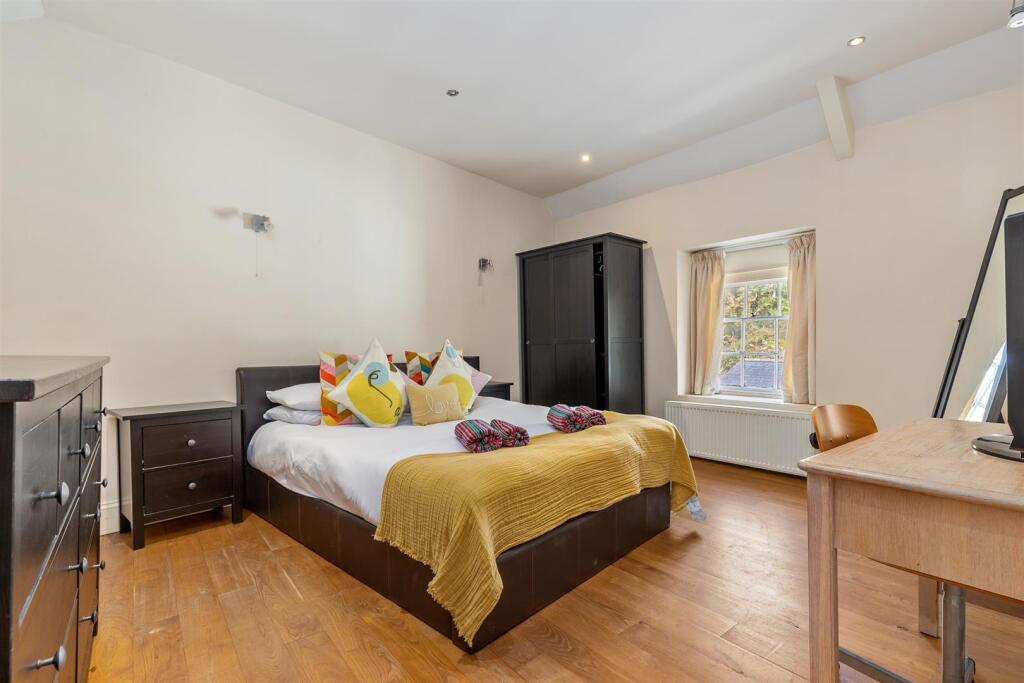 Bell Tree House Tenby  -31.jpg