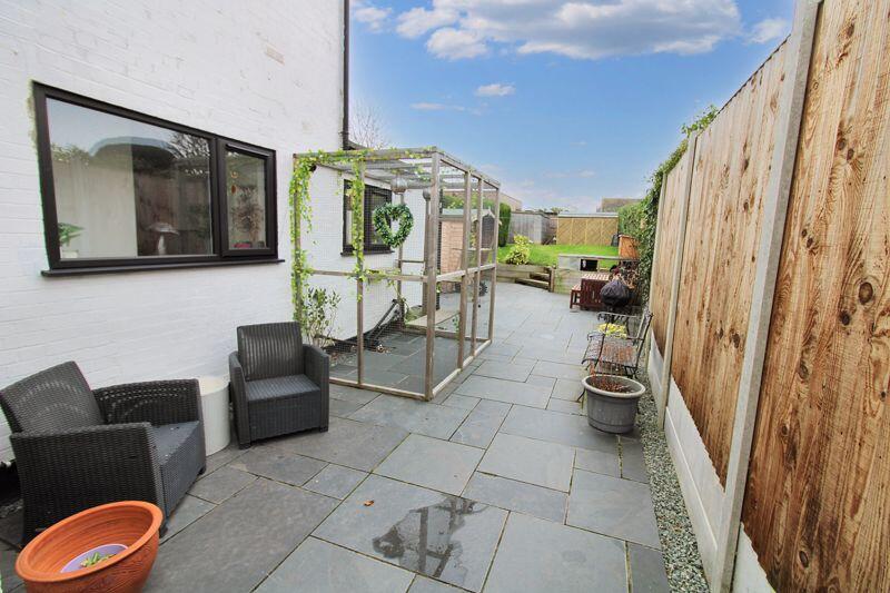 Side garden