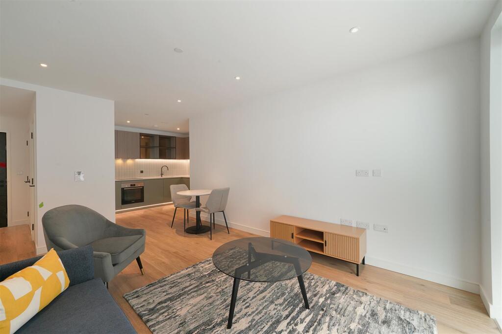 Flat 51, Viola House - 1XRe0PVKAsuKQkPIOn4W.jpg