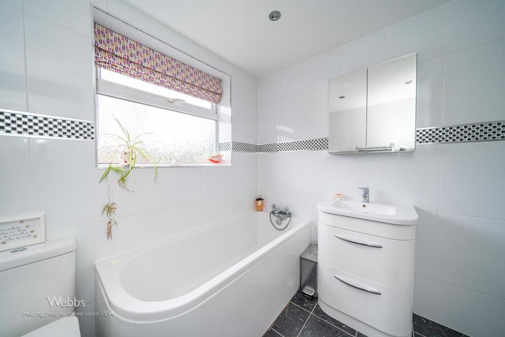 © Webbs Estate Agents © (134 of 224).jpg