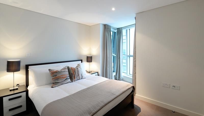 Bedroom    .jpg