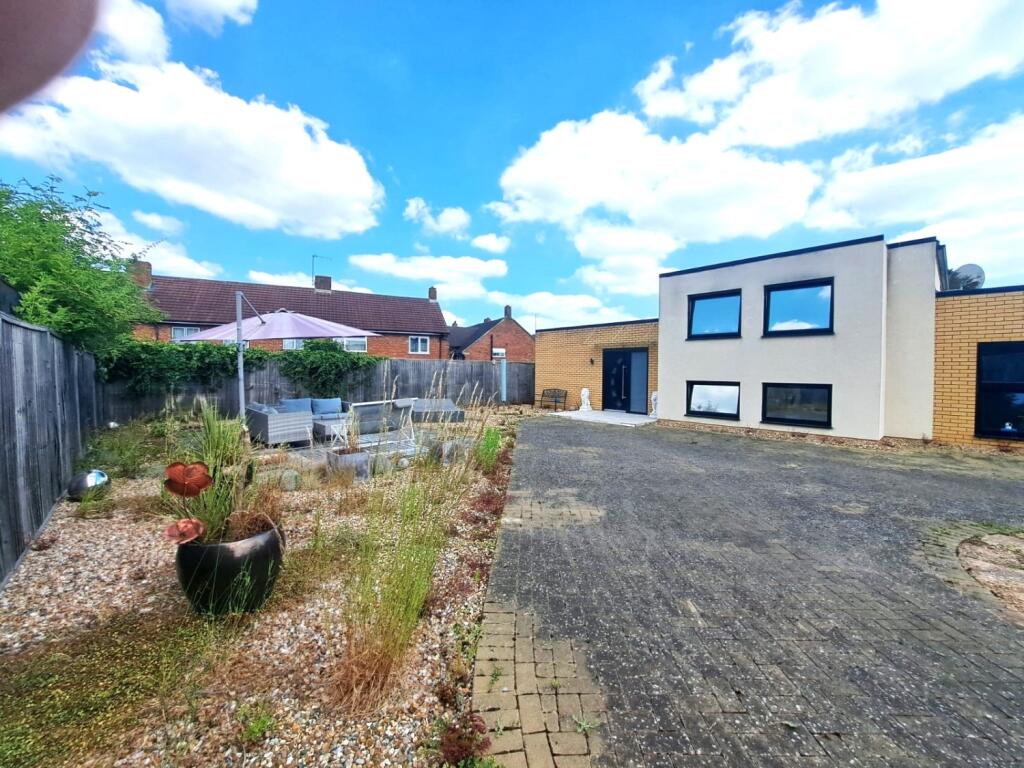 WhatsApp Image 2024-06-28 at 14.15.41 (10)