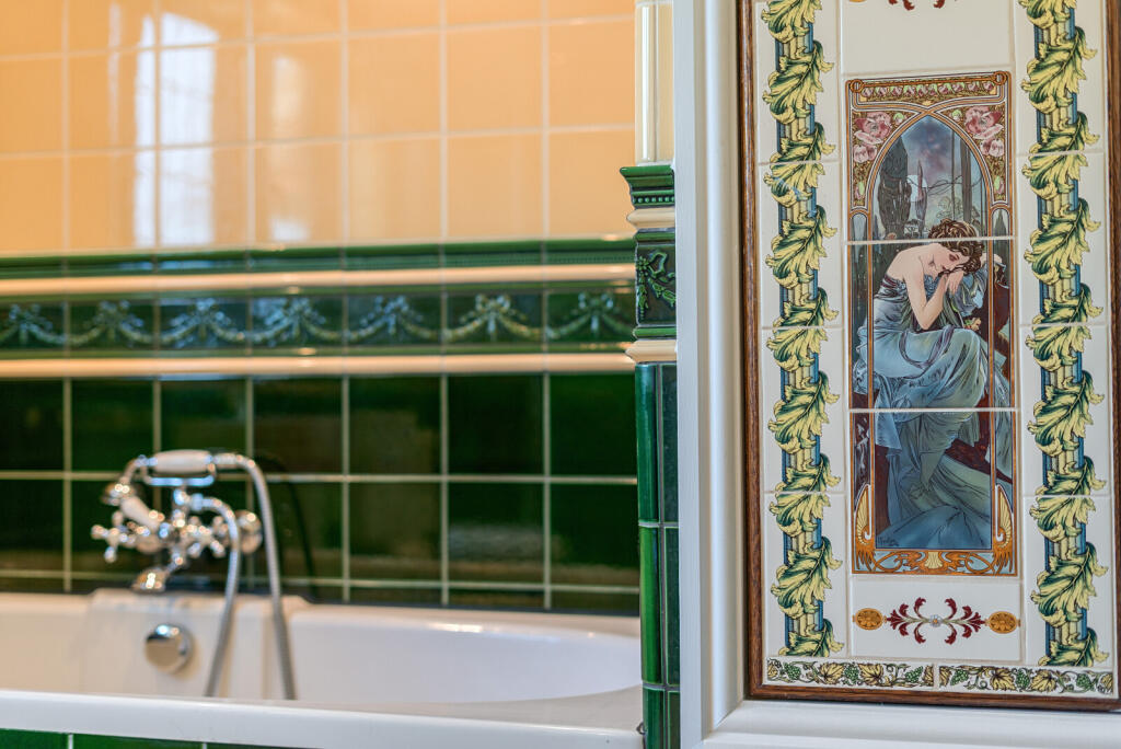 1327319-40-687a56...