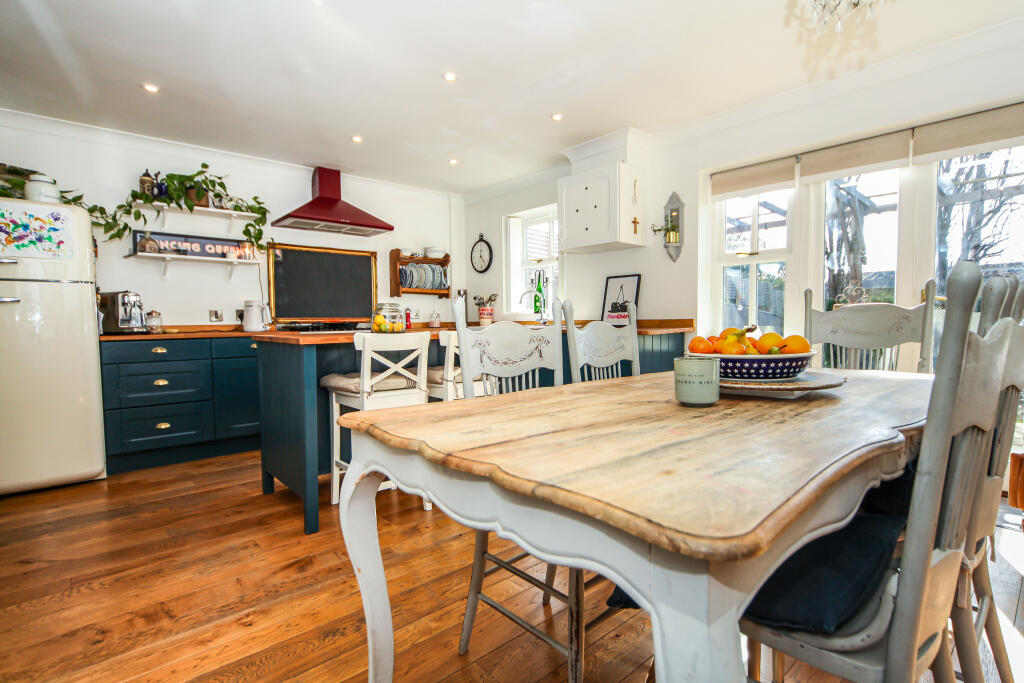 Kitchen/living/dining