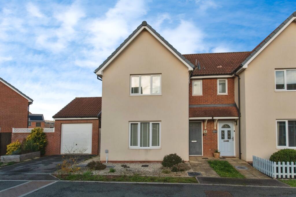 Melrose Avenue, Exeter