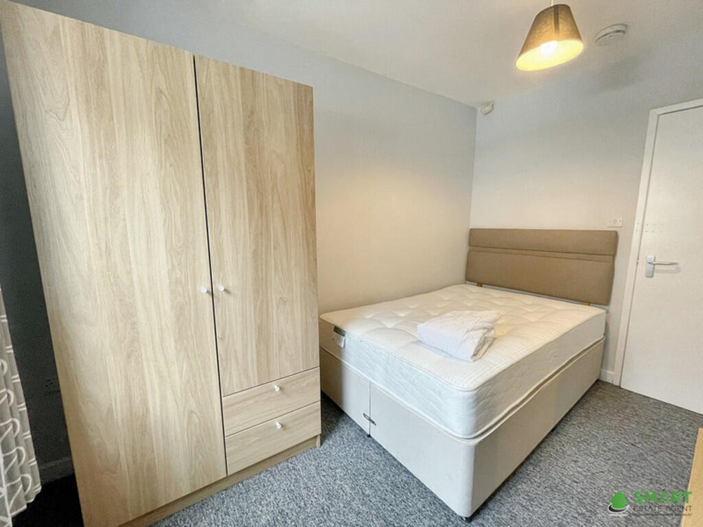 rc8wYY1O_39b6-235...