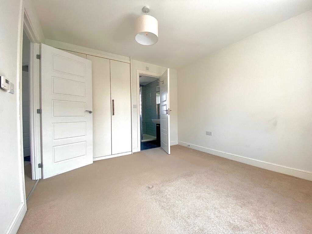 WhatsApp Image 2025-06-01 at 16.10.05.jpeg