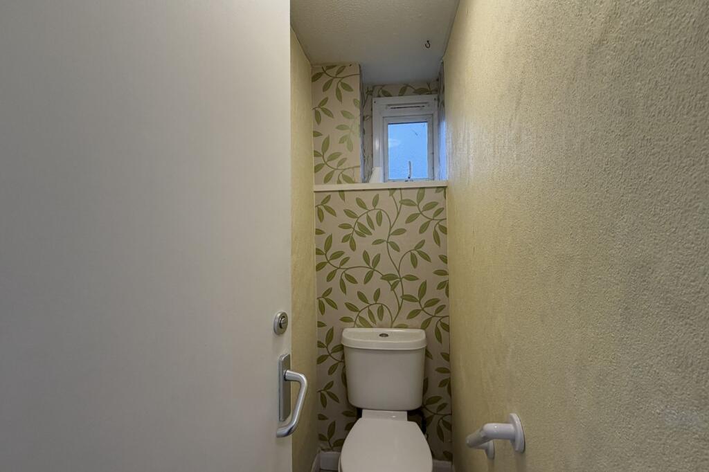 202 Maltings Lane, Witham, Essex, CM8 1JN