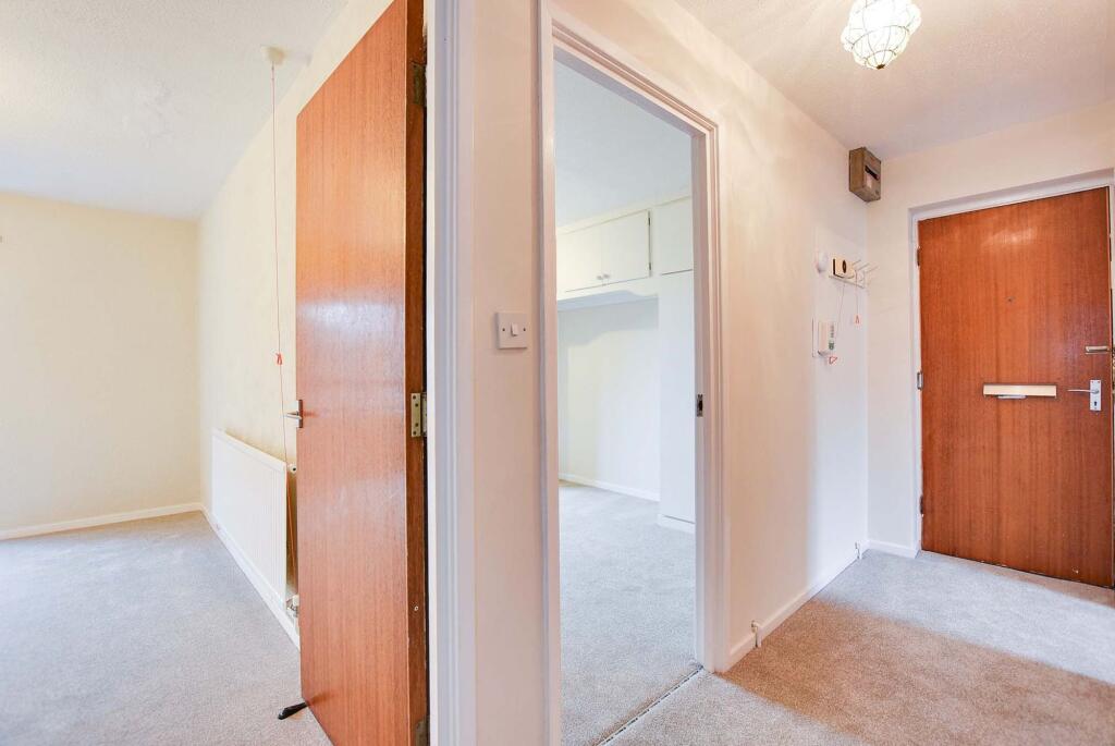 Private Entrance Hall