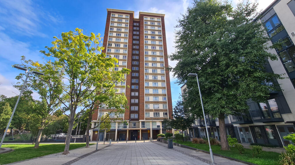 Lovely Two Bedroom Flat