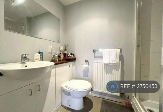 Ensuite Bathroom