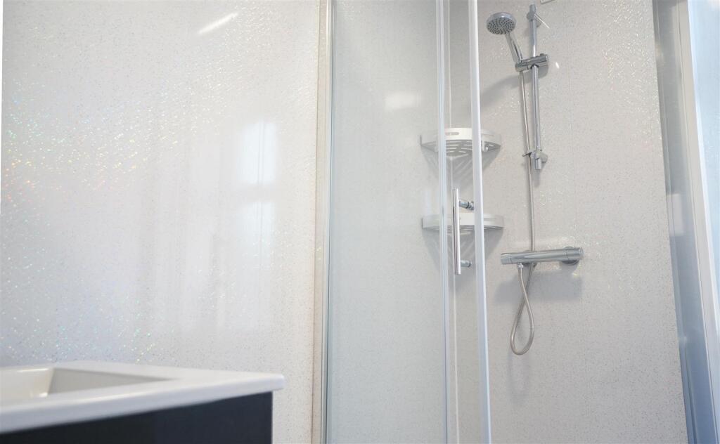shower room.JPG
